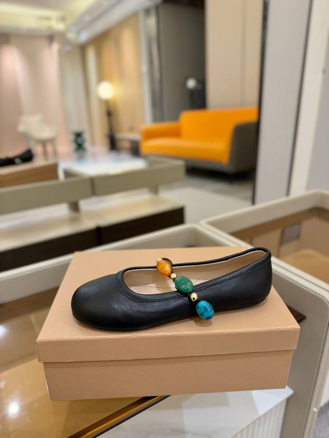 Price Gianvito Rossi 2025 Spring/Summer Collection Rossi Gr Ballet Flat Mary Jan