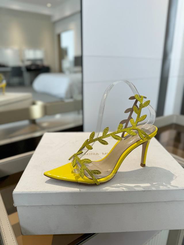 Price: Gianvito Rossi 2025 New Arrival Slippers Top Version, Authentic Quality!