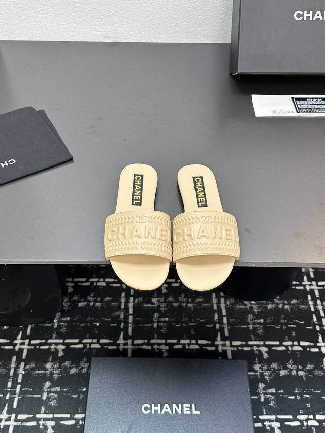 2025 Worn By Numerous Celebrities And Influencers, This Versatile Series Has Bee