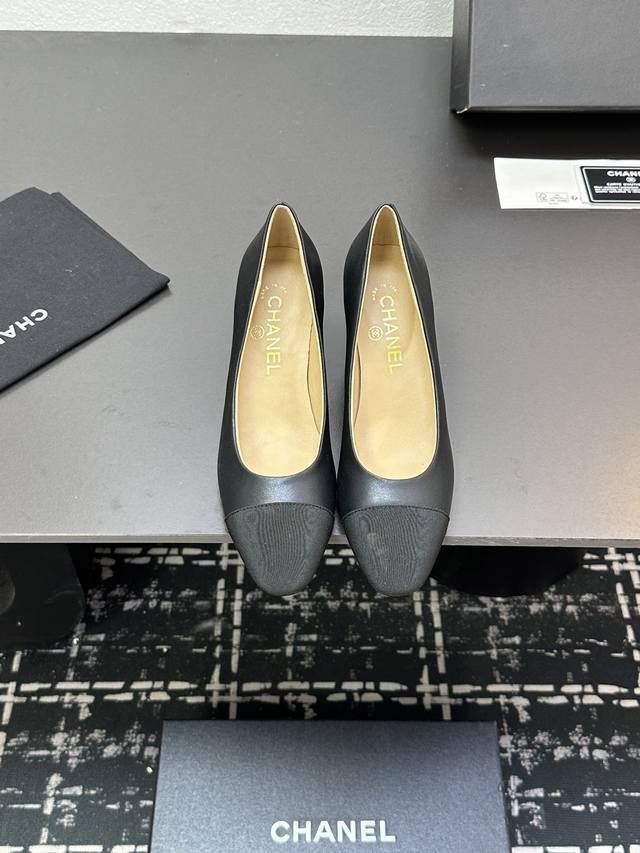 Chanel Authentic Grade Cha's Most Valuable Classic Style: Chunky Heel Square Toe