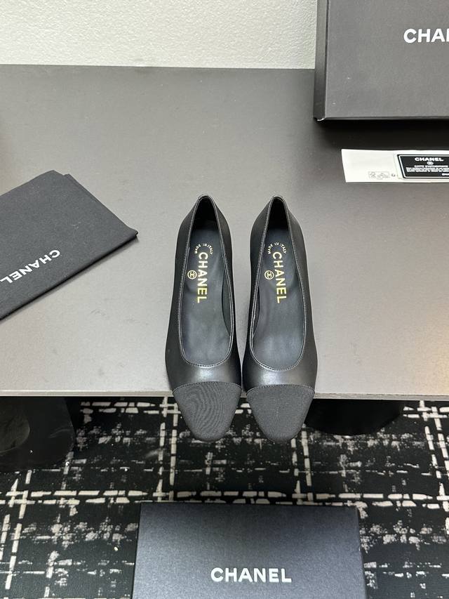 Chanel Authentic Grade Cha's Most Valuable Classic Style Chunky Heel Square Toe