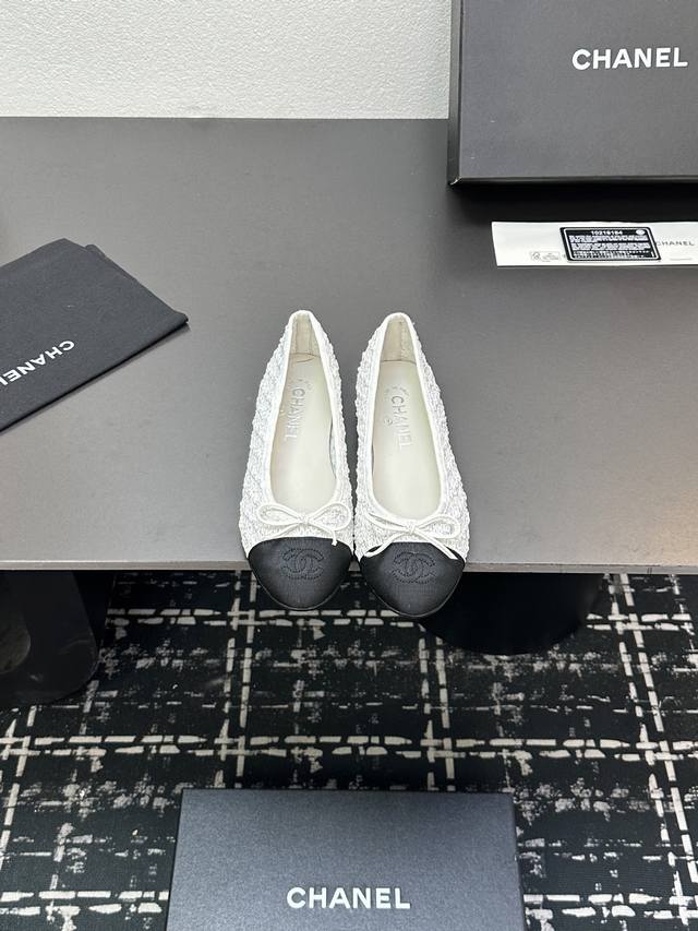 25Fw Early Spring New Colorway Chanel Mini Butterfly Bow Ballet Flats. Trust Me,