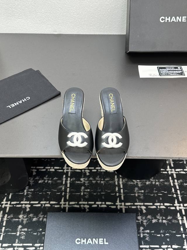 2025 A Versatile Series Worn By Numerous Celebrities And Influencers, Trending O