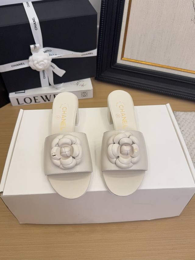 In Stock And Available For Immediate Shipment *25 Pieces, Authentic Version!! Of