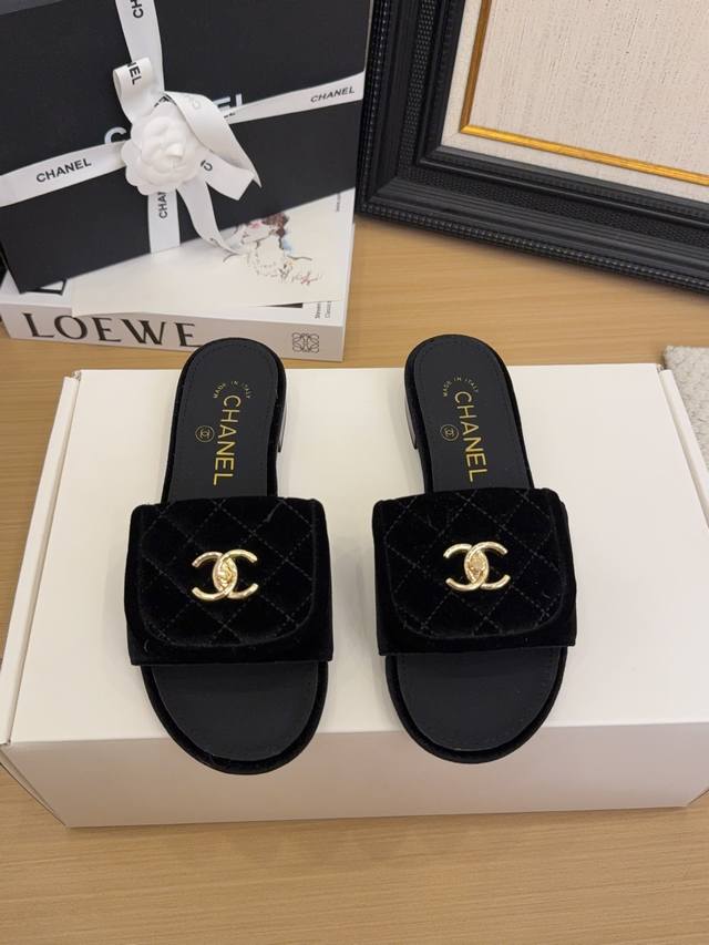 In Stock And Available For Immediate Shipment *25 Pieces, Authentic Store-Qualit