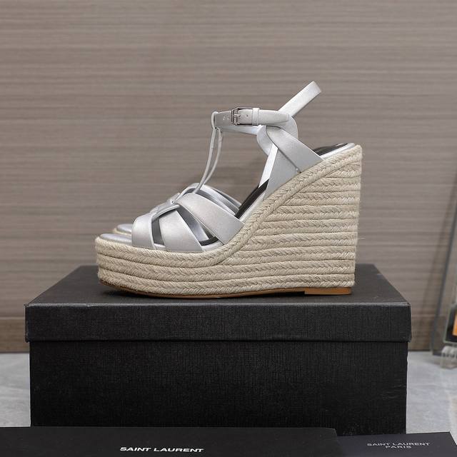New Arrival: Ysl Saint Laurent New Style, 1:1 Replica Of The Official Website Ve