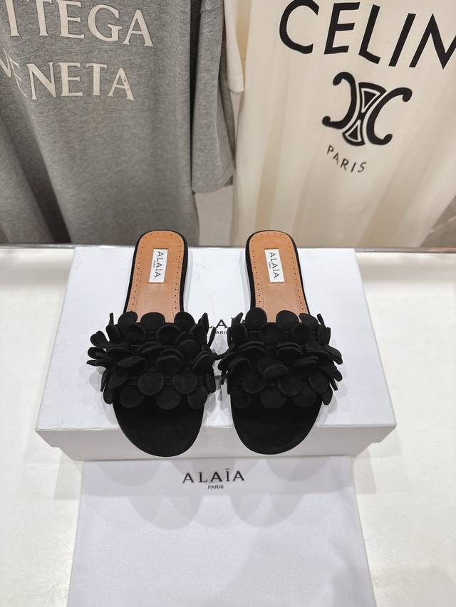 High-End Version, Exclusive New Release. Alaia 25Ss Runway-Inspired Hand-Embroid