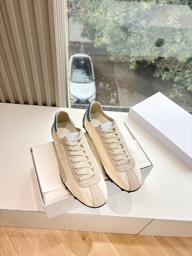 Factory-Direct Top-Tier Version Mm6 Training Casual Shoes By A Genius Designer B