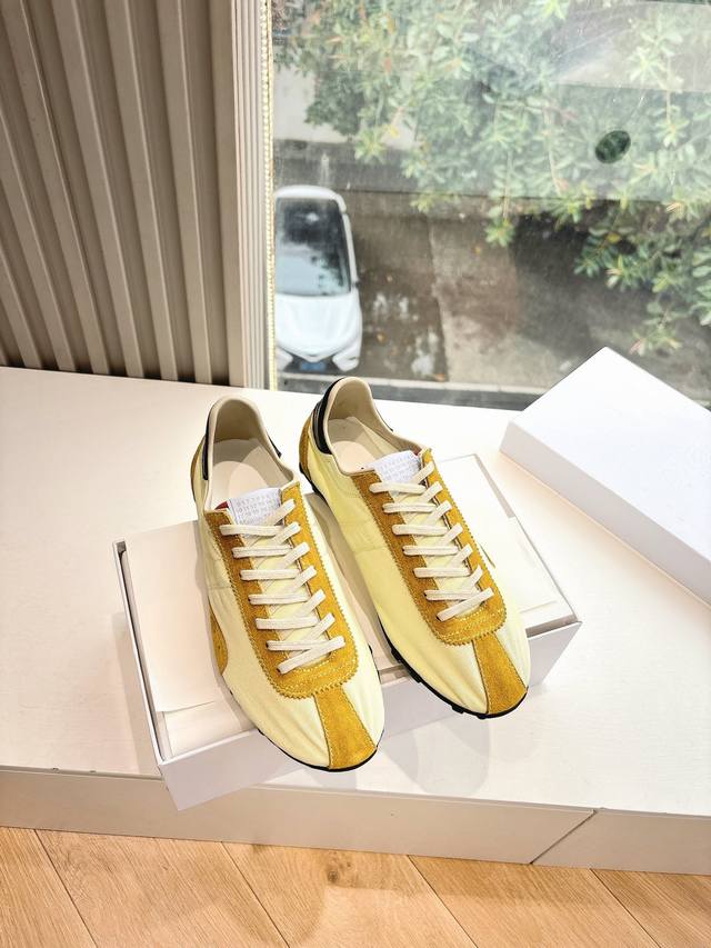 Factory-Direct Top-Tier Version Mm6 Training Casual Shoes By A Genius Designer B