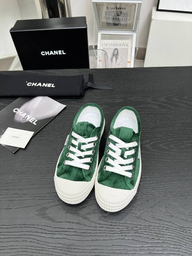 Factory Chane.Vintage 2025 Early Spring New Arrival Vintage Casual Shoes Are So