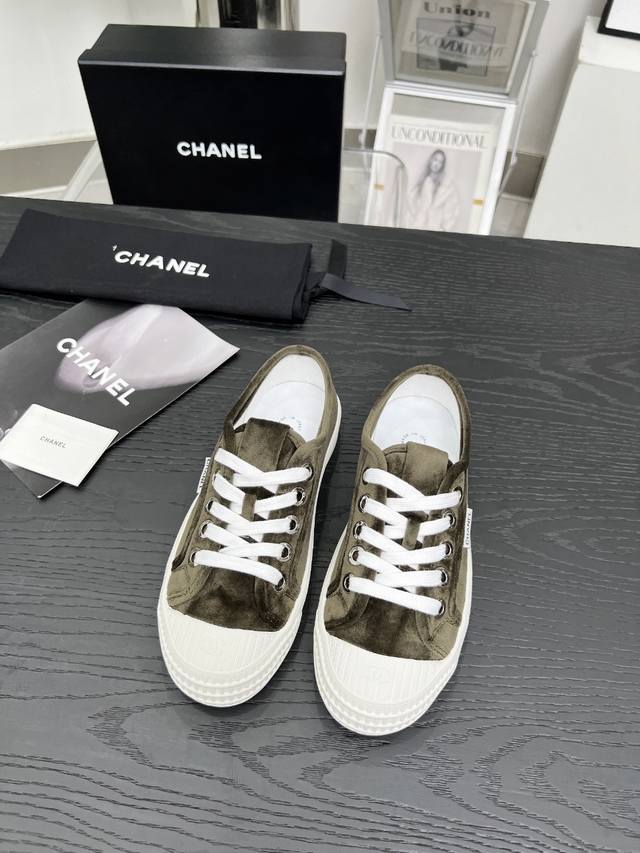 Factory Chane.Vintage 2025 Early Spring New Arrival Vintage Casual Shoes Are So