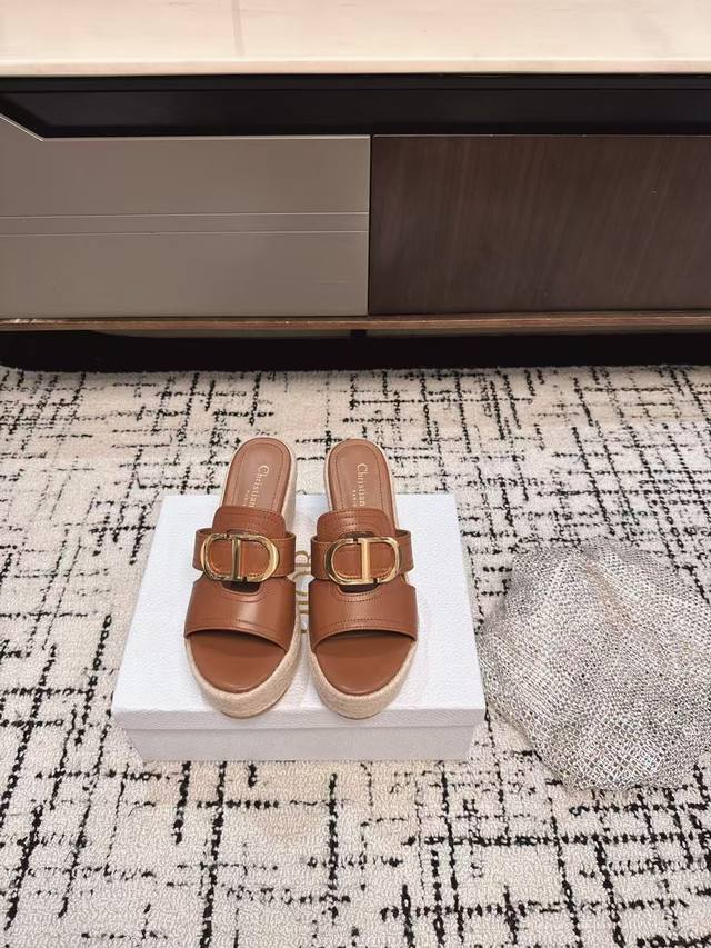 Premium-Grade Dior 25Ss Spring/Summer New Arrival Sandals The Classic L Design I