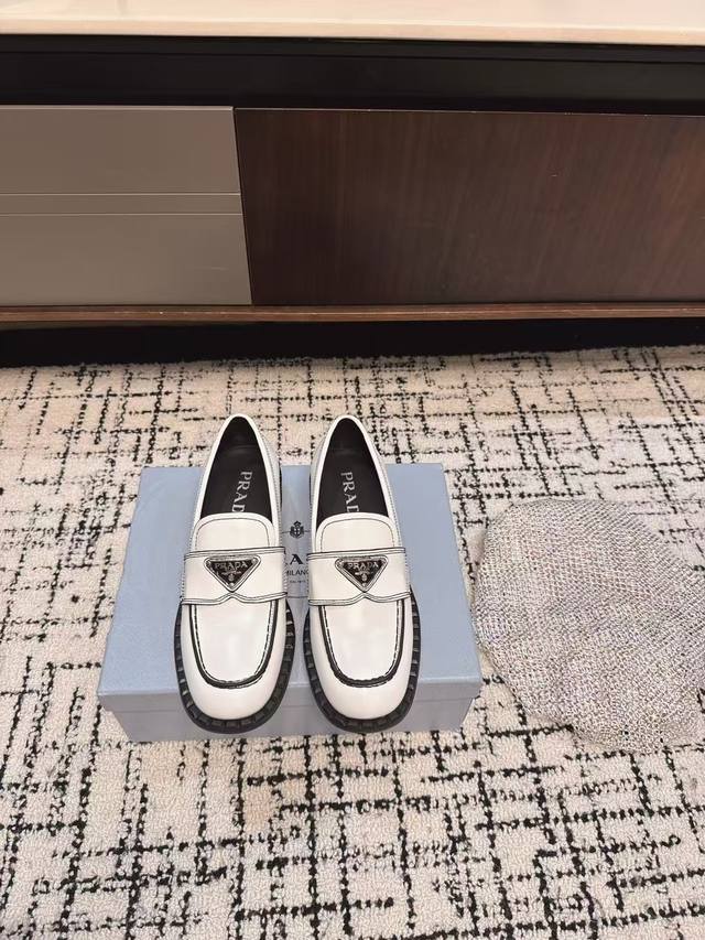 Dongguan Direct Purchase Grade, Newly Upgraded Version Of Prada Platform Shoes,