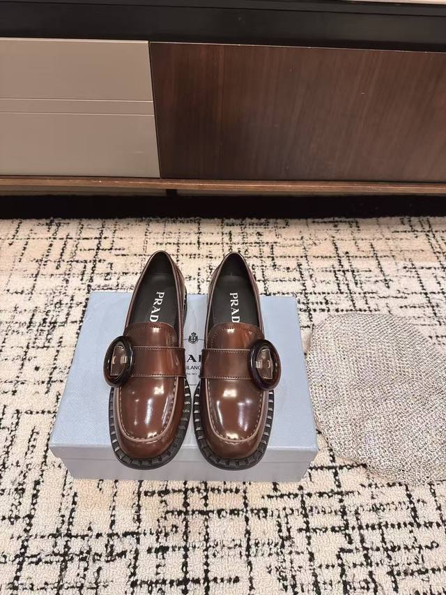 Dongguan Direct Purchase Grade, Newly Upgraded Version Of Prada Platform Shoes,