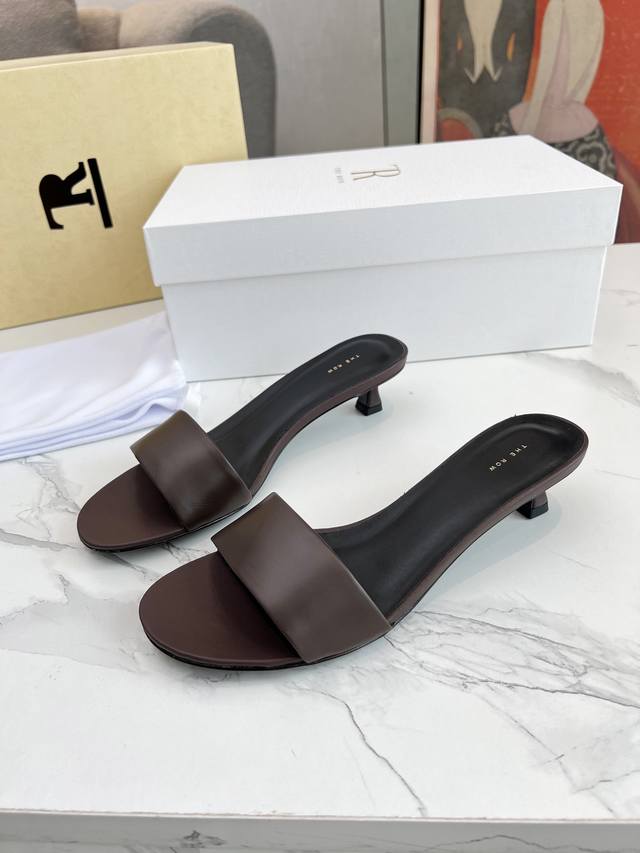 High-Quality Factory-Direct The Row Calf Leather Single-Strap Kitten-Heel Sandal