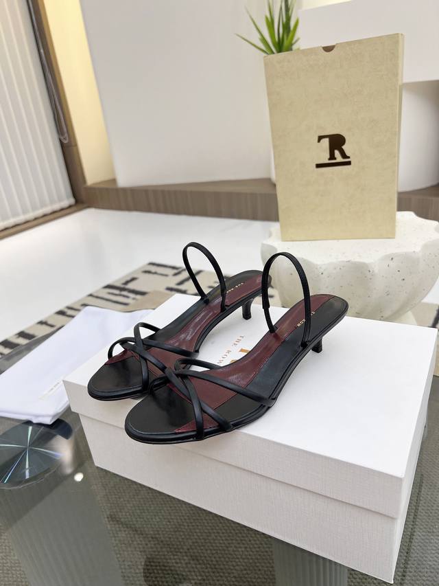 High-Quality Factory-Direct The Row New Sexy Thin-Strap Sandals. Thin-Strap Sand