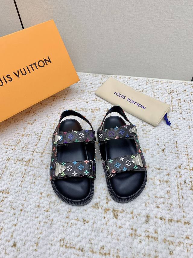Factory-Direct High-End Louis Vuitton Louis Vuitton Latest Fashion Casual Half-S