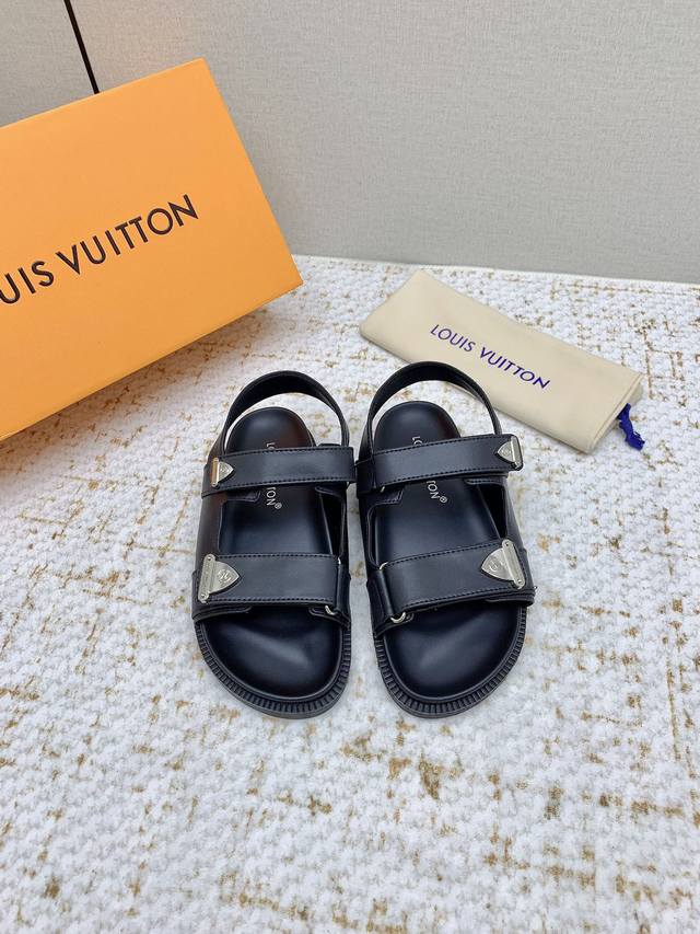 Factory-Direct High-End Louis Vuitton Louis Vuitton Latest Fashion Casual Half-S