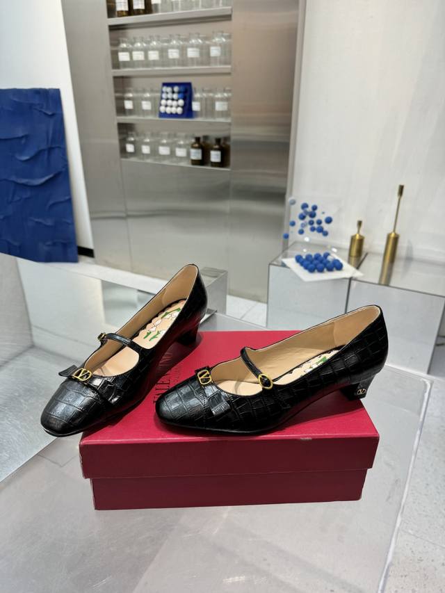 Factory P Rubber Sole, Leather Sole Vt2025 Spring/Summer New Arrival, Original D