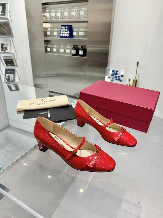 Factory P Rubber Sole, Leather Sole Vt2025 Spring/Summer New Arrival, Original D