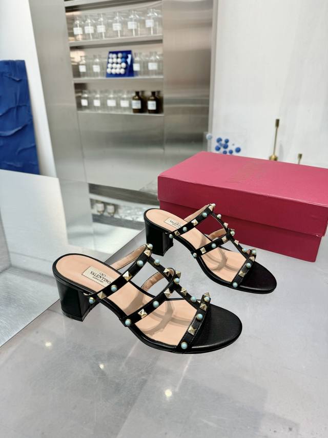 Factory P Leather Sole, Rubber Sole, Valentino New Arrival, Classic Small Stud H
