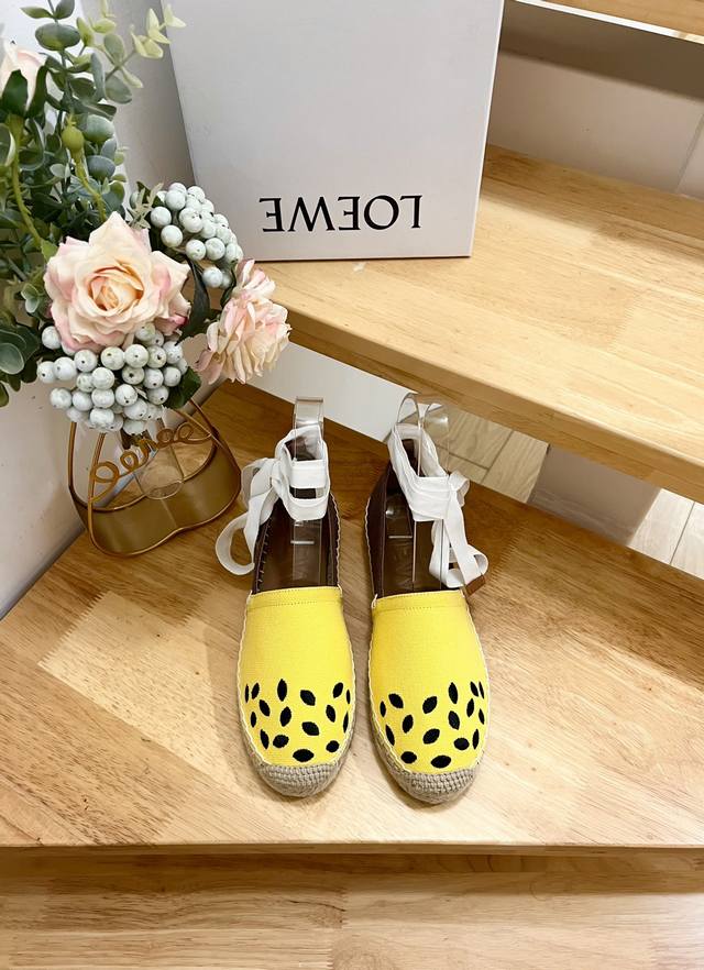Loewe Loewe Premium Quality 2025 Early Spring New Arrival Fisherman Shoes, Comfo