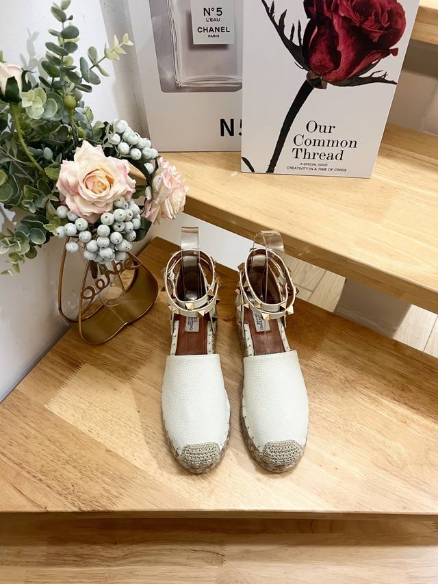 New Arrival Valentino Garavani -36-41