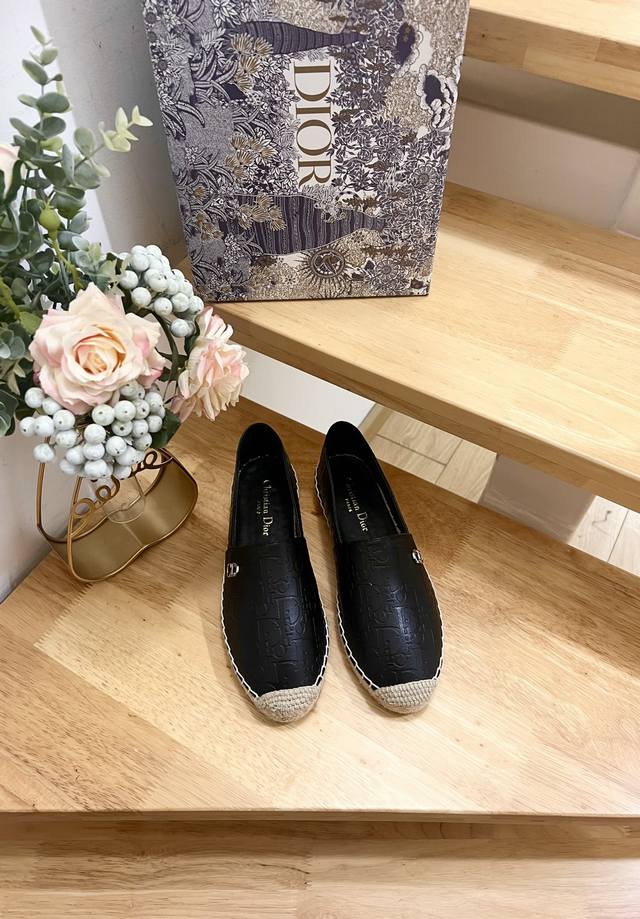 Top-Tier High-Quality Replica, 1:1 Reproduction Of The Original Dior Early Autum