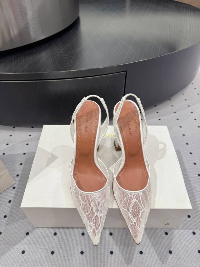 Runway Fashion Style, Upper: Lace, Lining: Sheepskin, Sole: Leather, Original In