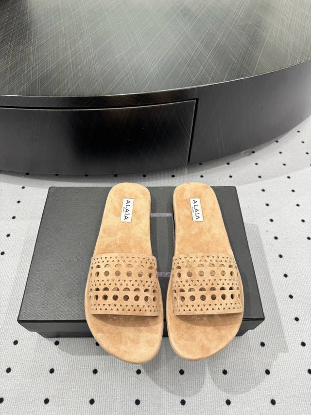 New Arrival Upper: Sheep Suede Lining: Sheepskin Sole: Cowhide Elegant Style, Cr
