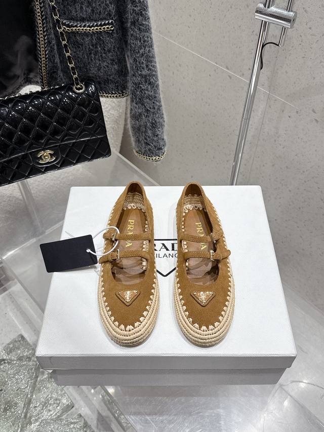 Premium Edition Prada 2025 New Classic Triangle Buckle Straw-Woven Fisherman Mar