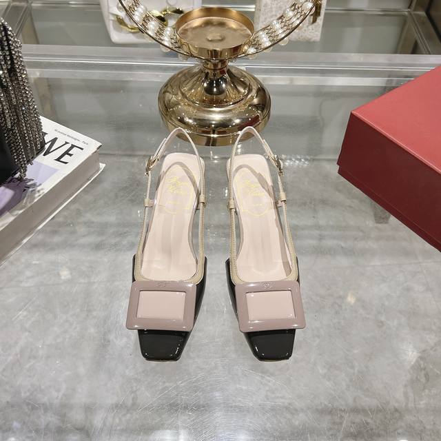Factory-Direct Roger Viv*Er 2025 Early Spring New Arrival Hollow-Toe Sandals Wit