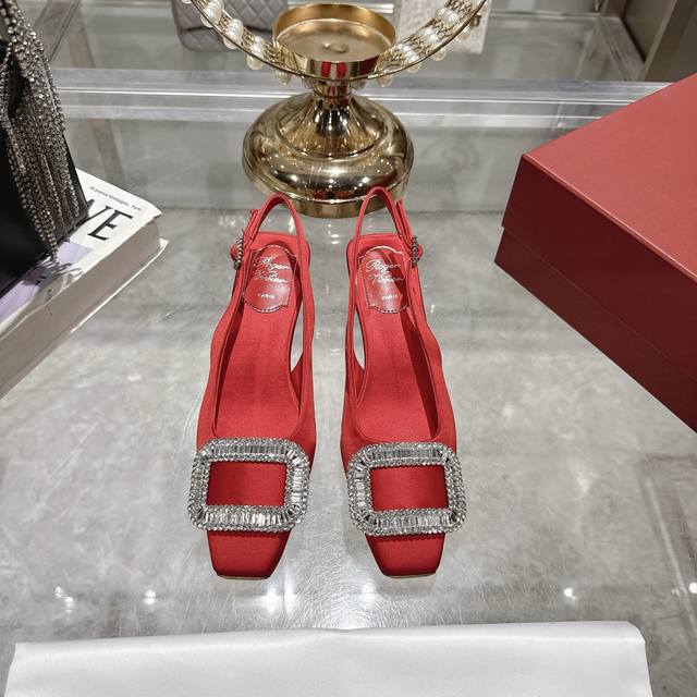 Factory-Direct Rogervivi 2025 Spring/Summer New Arrival Rv Women's Shoes Bellviv