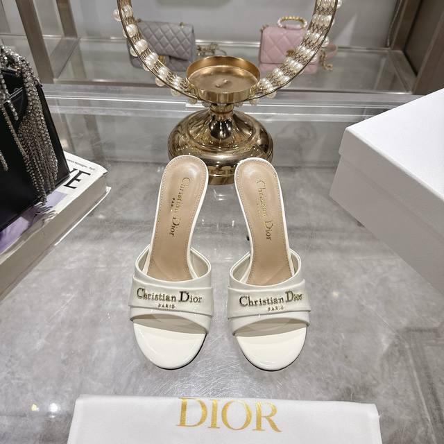 Factory-Made 25Ss Early Spring New Arrival Dior D-My Metal Letter Round-Toe Open