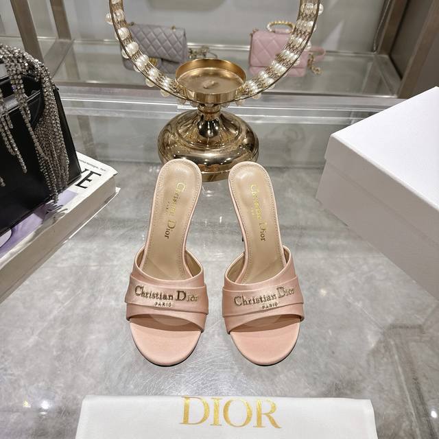 Factory 25Ss Early Spring New Arrival Dior D-My Metal Letter Round Toe Open Toe