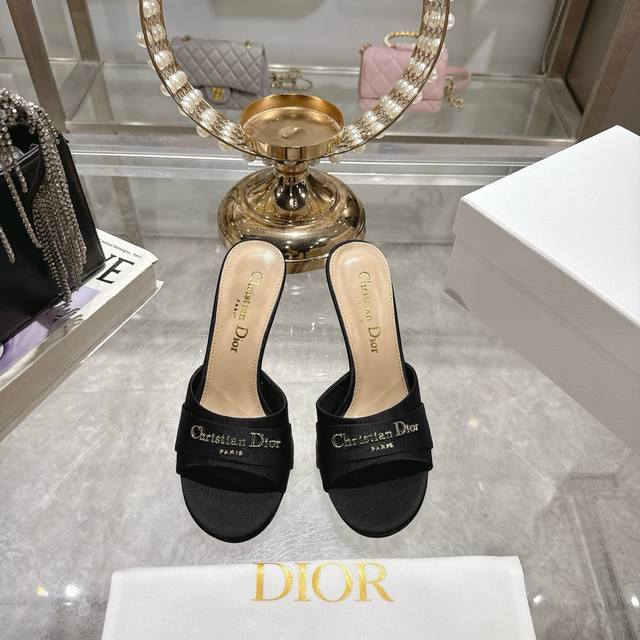 Factory 25Ss Early Spring New Arrival Dior D-My Gold Letter Round-Toe Open-Toe S