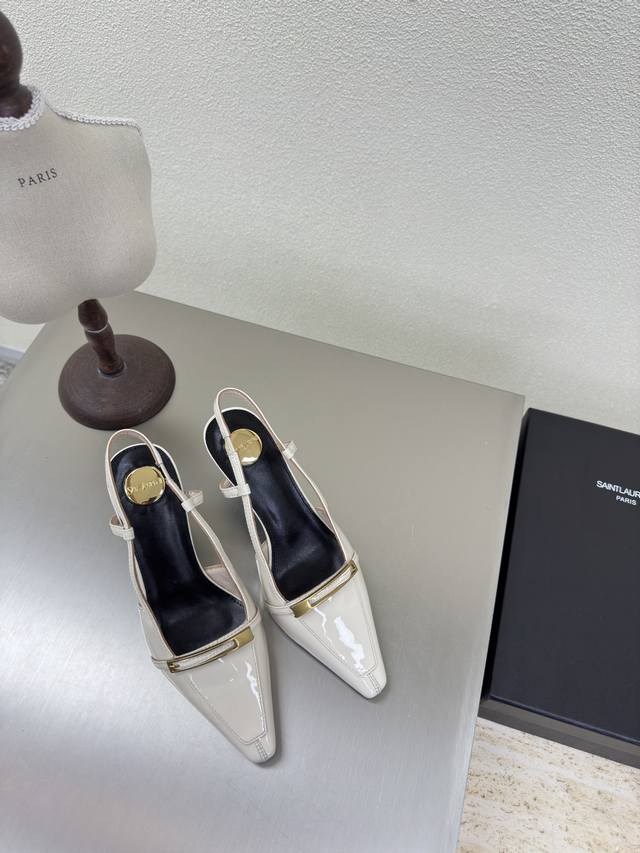 Ysl High-Heeled Shoes With Square Buckle, Logo, And Metal Hardware. Export Class