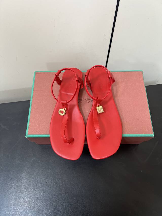 Loro Piana Classic Bestseller Lp Top Version British-Style Thong Sandals These A