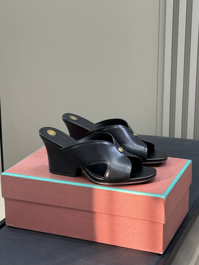 Lp Ss25 New Arrival~ Lp Summer Relaxation, From A Minimalist Design And Premium