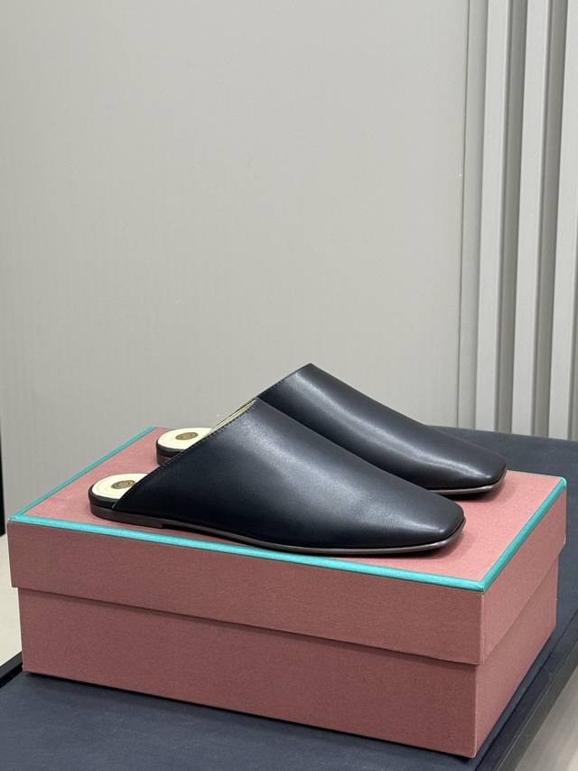 Loro Piana Ss25 New Arrival~ L P70 Spring/Summer Half-Slip-On New Arrival The Mo