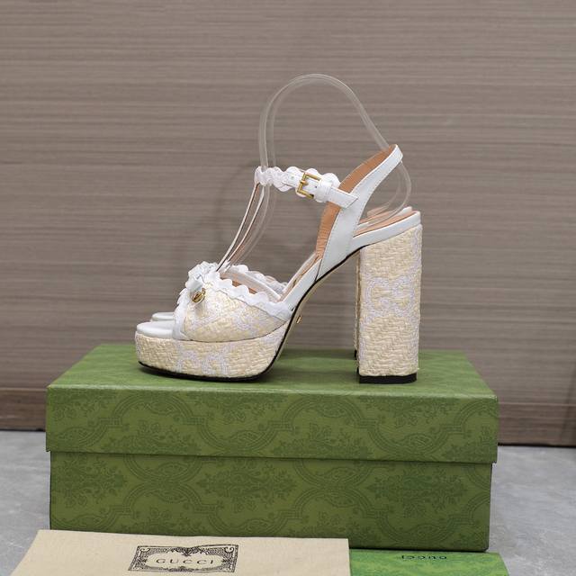 Factory: Exclusive Top-Tier Version Gucci Spring/Summer Latest Hot-Selling Sanda