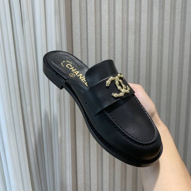 High-Heeled Loafers With A Half-Slip Design By Chane* | Chanel 2025 Official Web