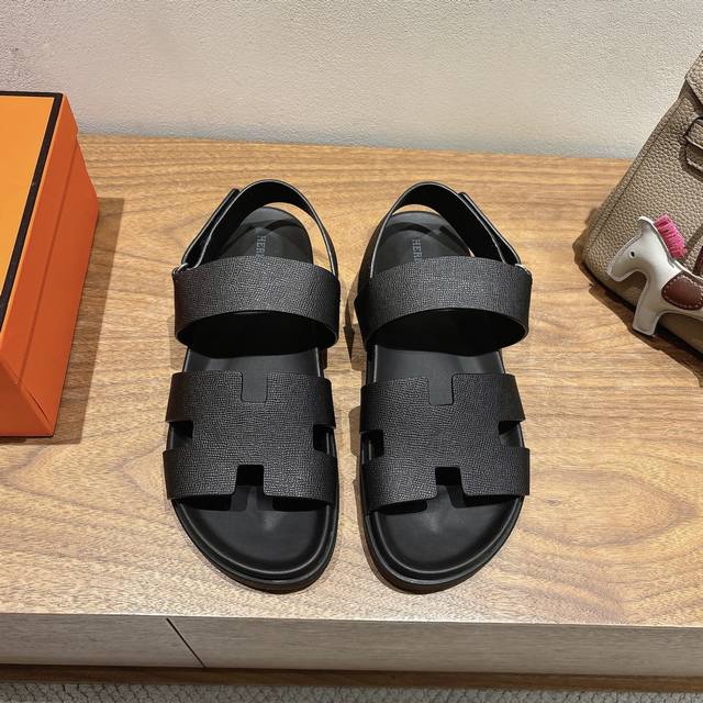 Herm S S 25 Official Website New Sports Shoes H-Family 2025 Giga Sports Shoes Ne