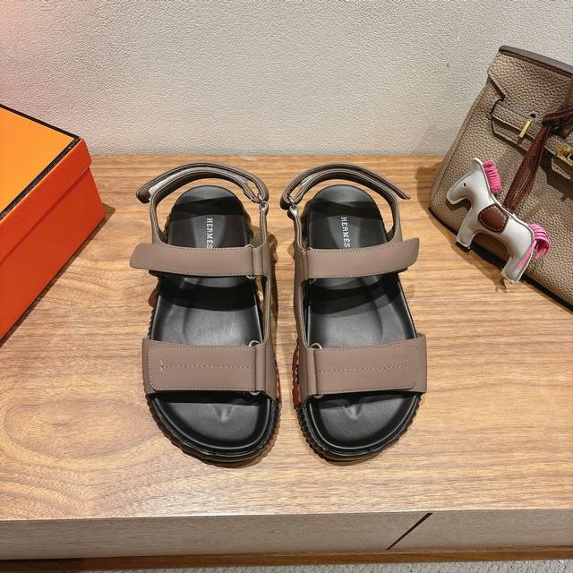 Herm S S 25 Official Website New Sports Shoes H-Family 2025 Giga Sports Shoes Ne