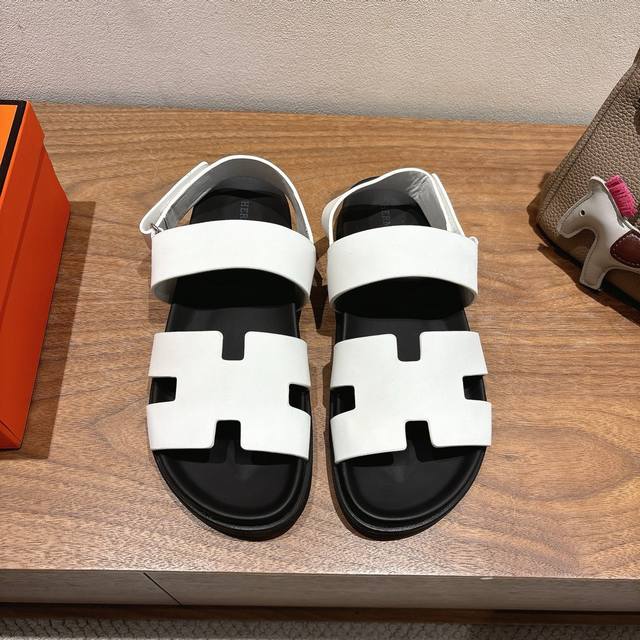 Herm S S 25 Official Website New Sports Shoes H-Family 2025 Giga Sports Shoes Ne