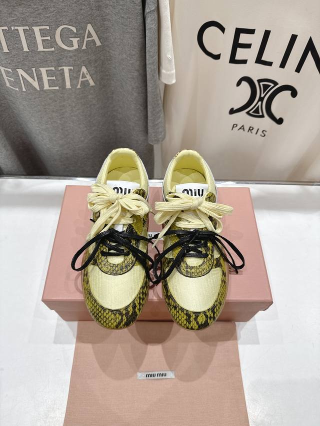 High Version Factory Release Miu Miu 2025 Ss Early Spring New Snake-Print Lace-U