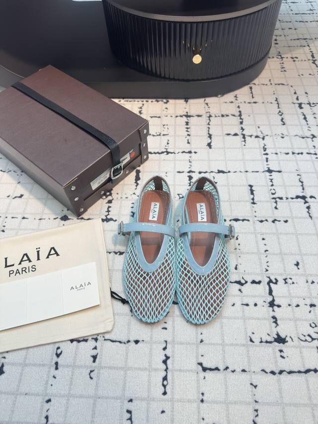 Alaia 2025 Lace-Up Fishnet Flat Ballet Shoes - Authentic Quality - Effortless St