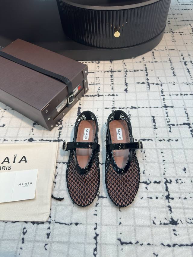 Alaia 2025 Lace-Up Fishnet Flat Ballet Shoes - Authentic Quality - Perfect For A