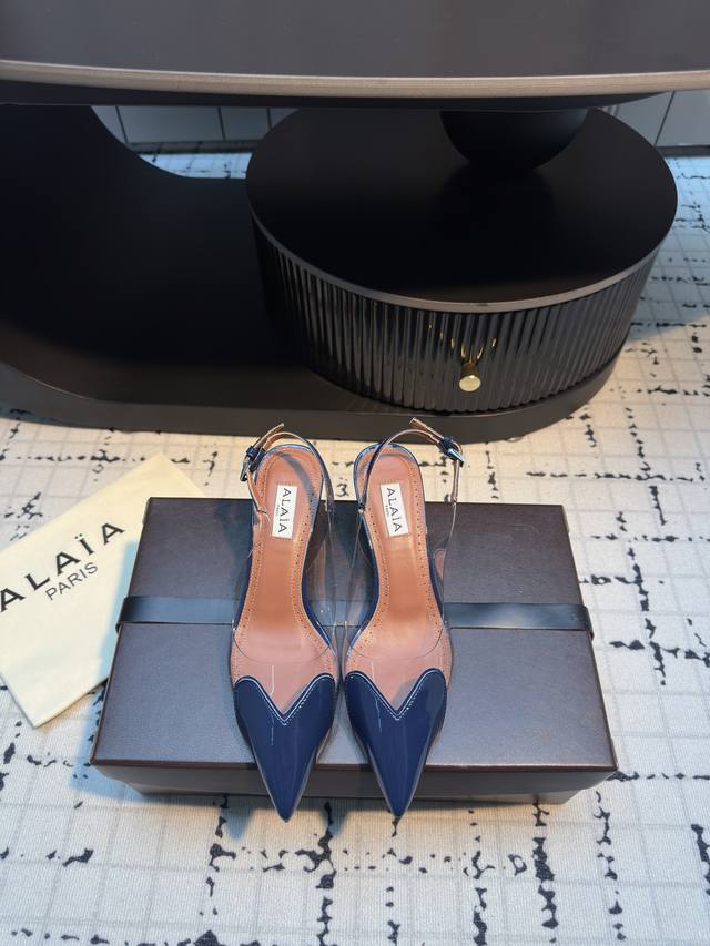 Top-Tier Versions Of The Latest Must-Have Items Are Trending On Xiaohongshu! The