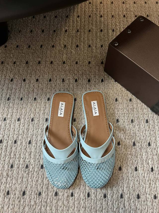 Exclusive New Arrival Alaia 25Ss Flat Toe-Post Mesh Shoes With A Half-Covered To
